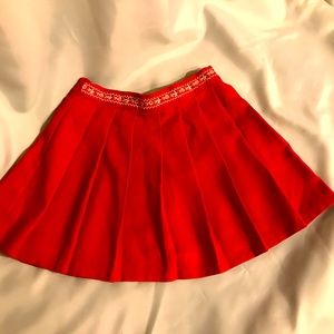 Girls skirt w/shorts 7yo